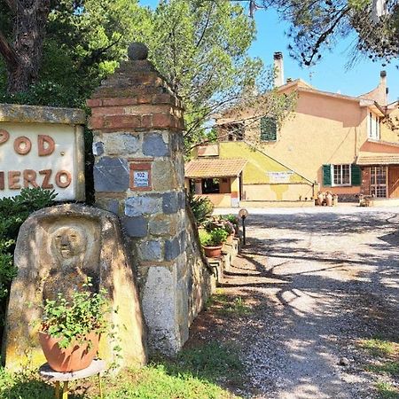Agriturismo Podere Cherzo チニジャーノ エクステリア 写真