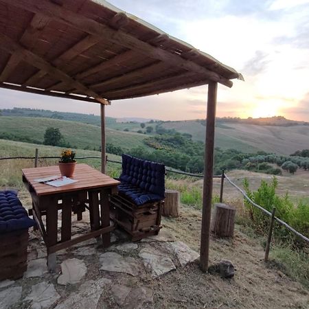 Agriturismo Podere Cherzo チニジャーノ エクステリア 写真