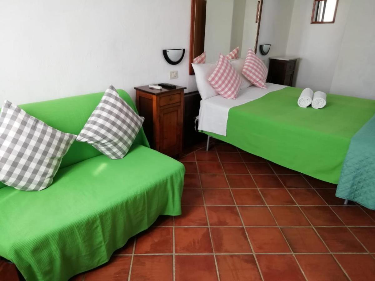 Agriturismo Podere Cherzo チニジャーノ エクステリア 写真