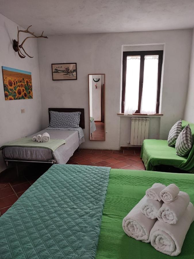 Agriturismo Podere Cherzo チニジャーノ エクステリア 写真